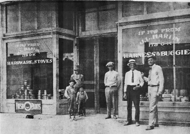 Tuttle Pioneers: hartin, h l store main street tuttle close up