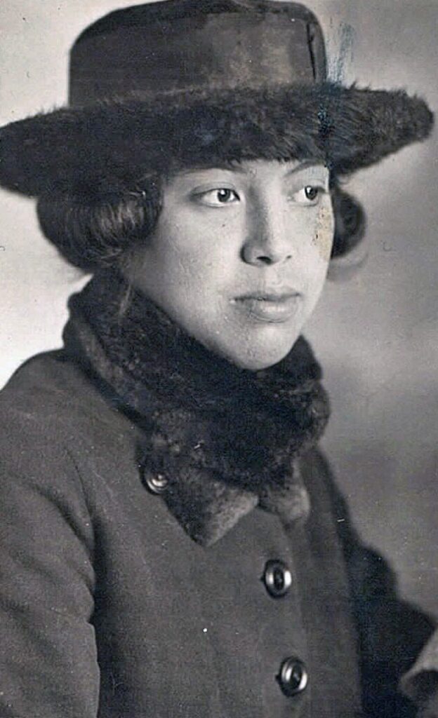 katherine (pikey waldon) stevens bassinger 1915 16